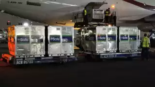 México recibió el embarque más grande de vacunas contra el COVID-19