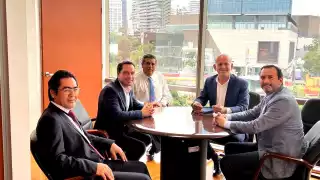 Autoridades recordaron que el proyecto contempla 300 camas; construir 15 quirófanos, y ampliar de 41 a 81 el número de consultorios