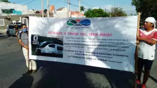 Vecinos de Playa del Carmen respaldan al Tren Maya y piden regularizar predios habitados