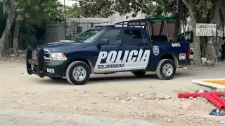 Autoridades acordonaron el área para investigar la muerte del hombre