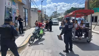 Aseguran seis motocicletas y un mototaxi en filtro policíaco en Escárcega