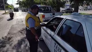 Estos operativos tienen la intención de verificar que operadores y usuarios del transporte público, cumplan con los protocolos sanitarios