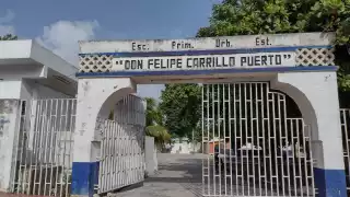 Algunos planteles educativos los maestros han aprovechado para reunirse en grupo con los padres de familia