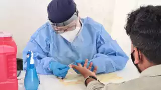 Ahora sólo se contará con únicamente tres módulos de pruebas gratis de COVID-19, cuando antes eran cinco.