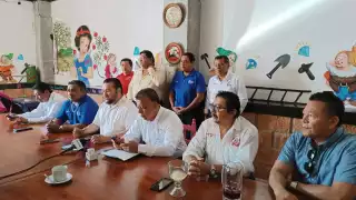 Taxistas de Ciudad del Carmen se deslindan del SUTV por cambios en el sindicato