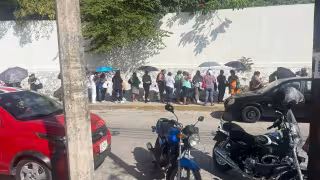 “Tardé hasta 10 horas”: Exponen fallas en plataforma y largas filas durante registro de Comemos  Todos 2026 en Quintana Roo