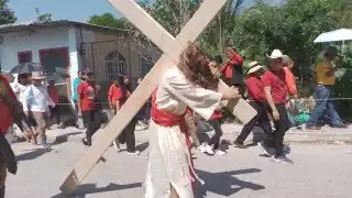 Se registró gran afluencia de feligreses en el Viacrucis municipios de Campeche