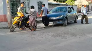 La mujer fue trasladada por el mismo conductor a un hospital