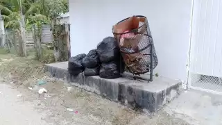 Las bolsas de basura se acumulan en Escárcega por la falta de servicio de basura