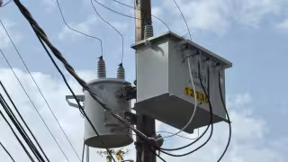 Afecta apagón de la CFE a cuatro fraccionamientos de Playa del Carmen