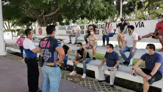 Sus propietarios quieren trabajar durante el semáforo naranja