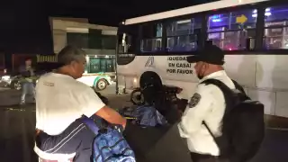 Muere motociclista al impactase con autobús en la Región 103 de Cancún