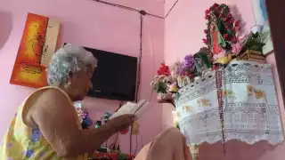 Guadalupe Peraza Maldonado, de 87 años, es una de las últimas rezadoras de Telchac Pueblo