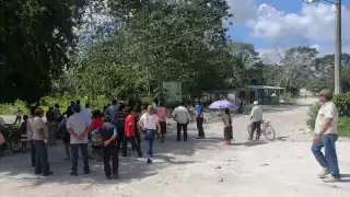 Delegados amenazan con cierre de carretera en Chetumal