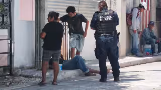 Dos días tirado con una fractura: vecinos rescatan a hombre abandonado en Campeche