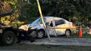 El conductor fue trasladado de emergencia a un hospital de Mérida