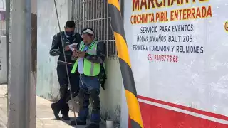 Si una o más personas acuden a un domicilio y agreden, es derecho de la víctima llamar al 911