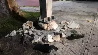 Cuando policías municipales llegaron al lugar el conductor había huido. Foto: Ricardo Jiménez