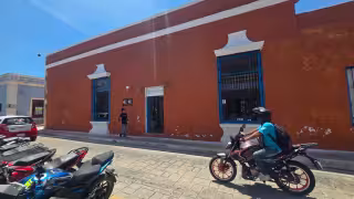 ¿Regalo de la alcaldía? Exigen investigar uso irregular de inmueble por empresa privada en Campeche