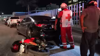 Ebria acaba en el hospital tras ser arrollada por una moto en Ciudad del Carmen
