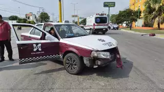 Fuerte choque en Isla del Carmen 2000 genera tensión entre vecinos