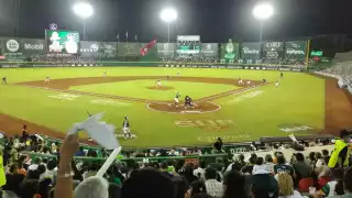 Leones de Yucatán a poco de llevarse el encuentro ante Diablos Rojos del México: EN VIVO