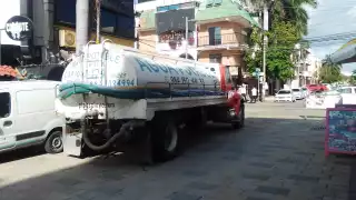 Los hoteleros y empresarios exigen que Aguakan resuelva los cortes del suministro del líquido en la zona turística de Playa del Carmen, ante la llegada de la Semana Santa