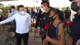 Vila Dosal reiteró su apoyo para la familia del policía asesinado