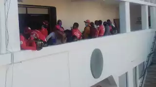 Los guardavidas no quisieron dar detalles de sus exigencias hasta hablar con la Edil de Playa del Carmen