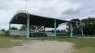 Domo oxidado a punto de desplomarse en Othón P. Blanco