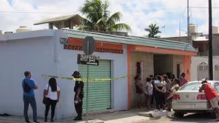 El grupo de mujeres que tomaba clases de zumba intentaron auxiliar a su instructora cuando se sentía mal