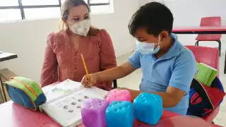 Una centena de maestros han perdido la vida por COVID-19