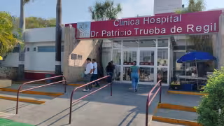 Más de 100 campechanos recuperan la vista tras cirugías gratuitas de cataratas en el ISSSTE