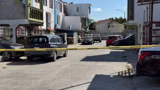 Balean vehículo en Ciudad del Carmen: disparos en Villas de Santa Ana desatan operativo