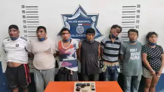 En total, son seis hombres y una mujer los detenidos en la colonia In House en Playa del Carmen