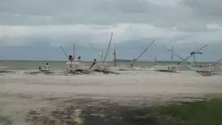 Por frente frío, cierran puertos de navegación en Yucatán