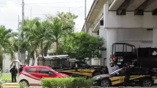 Un policía frenó la patrulla de forma repentina, causando una carambola junto a otras tres unidades