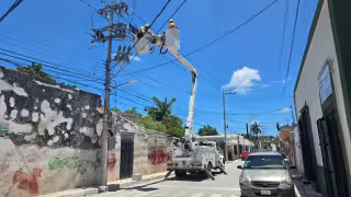 Apagones no dan tregua en Campeche; ciudadanos denuncian daños, pérdidas y horas sin luz
