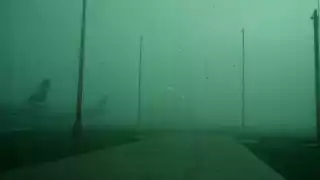 Uno de los vuelos fue desviado al aeropuerto de Cancún