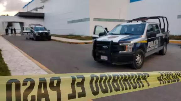 Muere un hombre herido de bala en la entrada del hospital general de Cancún Muere un hombre herido de bala en la entrada del hospital general de Cancún