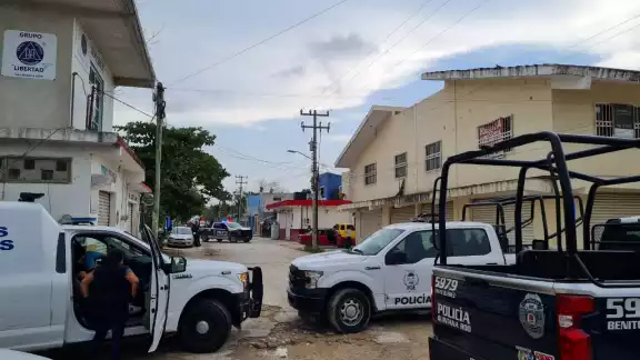 Las autoridades al llegar buscaron a la mujer así como también se montó un operativo para dar con el paradero de los responsables Las autoridades al llegar buscaron a la mujer así como también se montó un operativo para dar con el paradero de los responsables
