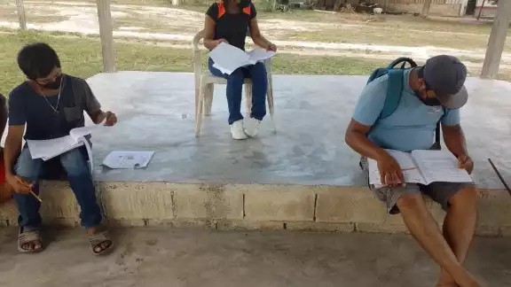 Asimismo fueron habilitadas las dos plazas móviles de atención comunitaria Asimismo fueron habilitadas las dos plazas móviles de atención comunitaria