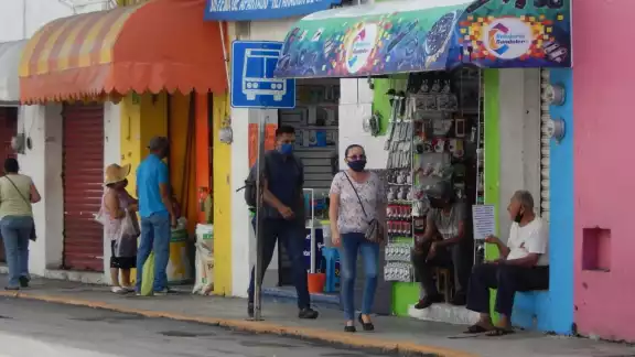 Las empresas de comercios minoristas fueron las que más empleados contrataron Las empresas de comercios minoristas fueron las que más empleados contrataron