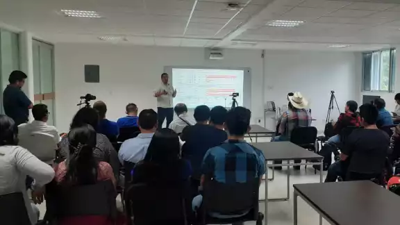 El taller finalizará el día de mañana sábado El taller finalizará el día de mañana sábado