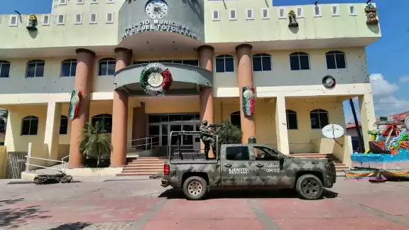 Nueve personas murieron en el ataque armado al Ayuntamiento de San Miguel Totolapan Nueve personas murieron en el ataque armado al Ayuntamiento de San Miguel Totolapan