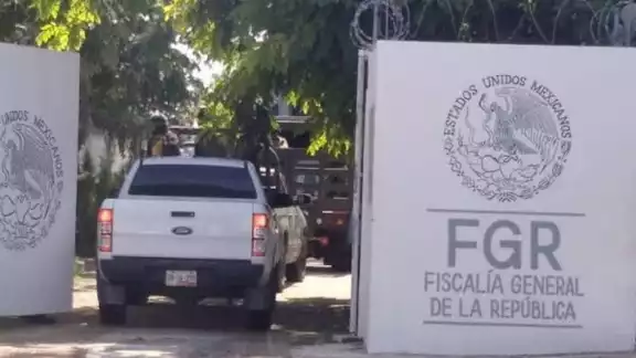 Además de los cartuchos, las personas llevaban bolsitas con cocaína Además de los cartuchos, las personas llevaban bolsitas con cocaína