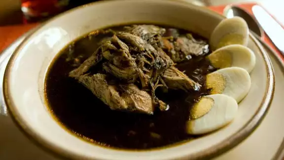 El relleno negro es una de las comidas yucatecas más exquisitas El relleno negro es una de las comidas yucatecas más exquisitas