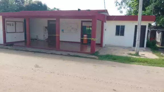 Comisaría de Castamay sufre daños por intento de robo en la madrugada Comisaría de Castamay sufre daños por intento de robo en la madrugada