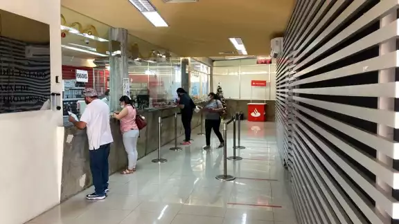 Una ciudadana de Ticul tendrá que cumplir medidas cautelares durante todo su proceso Una ciudadana de Ticul tendrá que cumplir medidas cautelares durante todo su proceso
