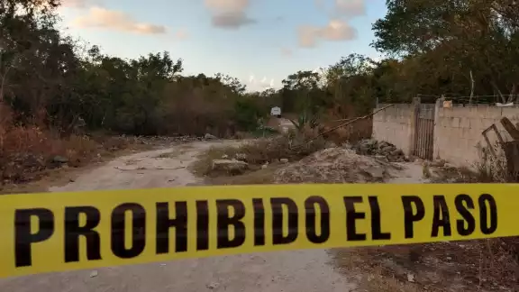 Cerca del cuerpo se encontraron varios casquillos percutidos Cerca del cuerpo se encontraron varios casquillos percutidos